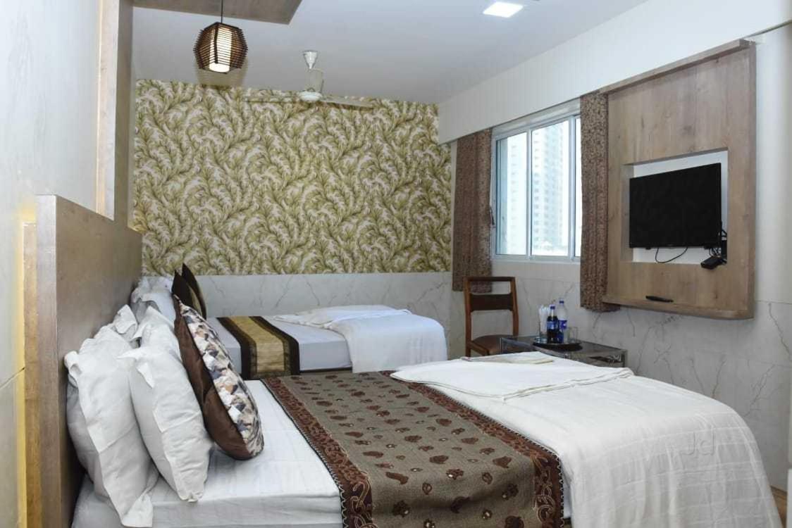 Regency Hotel
